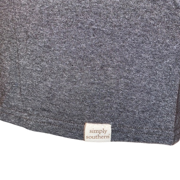Simply Southern Ladies Tee Gray and Pink Size Medium - Picture 4 of 14